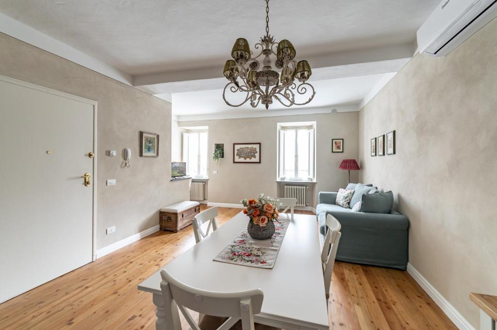 GuestHost - Modern Apartment in the heart of Lucca! – Lucca
